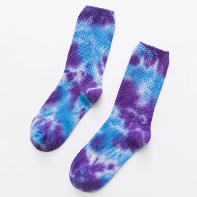 Wholesale high quality fashion OEM logo seamless 360 sublimated photo custom print printed socks for men women