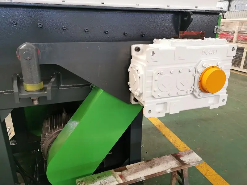 Greenlandplast large Plastic waste shredder single shaft strong crushing plastic machine crusher