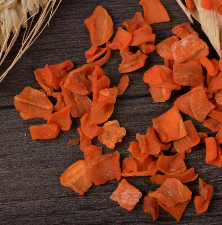 Organic Dehydrated carrot 10x10x2mm dried vegetable carrot flakes no sugar