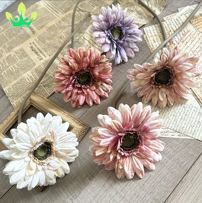 Artificial Flower Daisies Gerbera Bouquet Silk Petal Forever Plant for Wedding Bridal Bouquet Centerpiece Bridal Shower Birthday