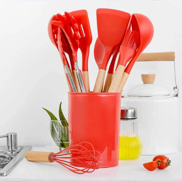 Customize Logo 12 Pcs Color Travel Wooden Professional Heat Cooking Set Silicon Kitchen Utensils Manufacturer