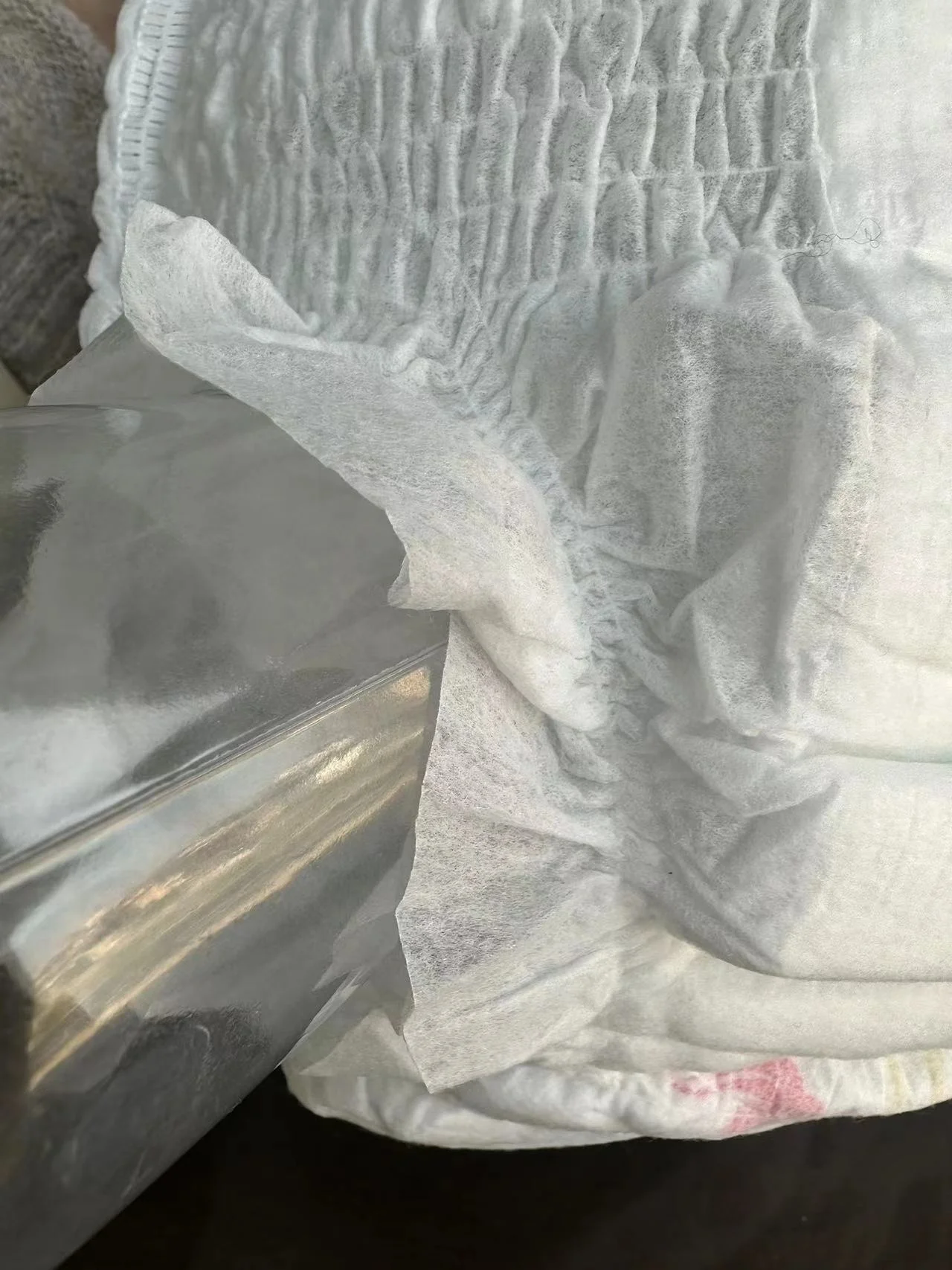 Hot Sale Breathable Absorption Eco-Friendly Q Shape Disposable Baby Pull up Pants Diaper Nappy