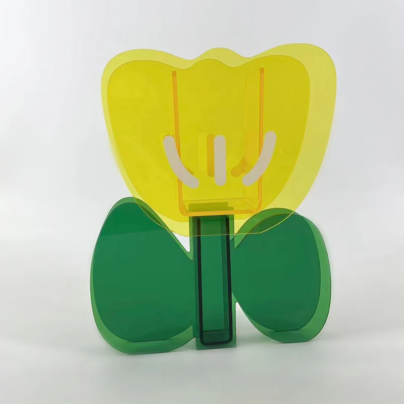 Factory customize designer Modern Minimalist Style high quality acrylic flower  vase for home decoration