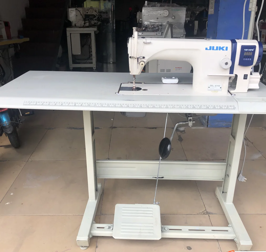 warehouse sale USED juki-8700D  single  needle  lockstitch industrial sewing machine price