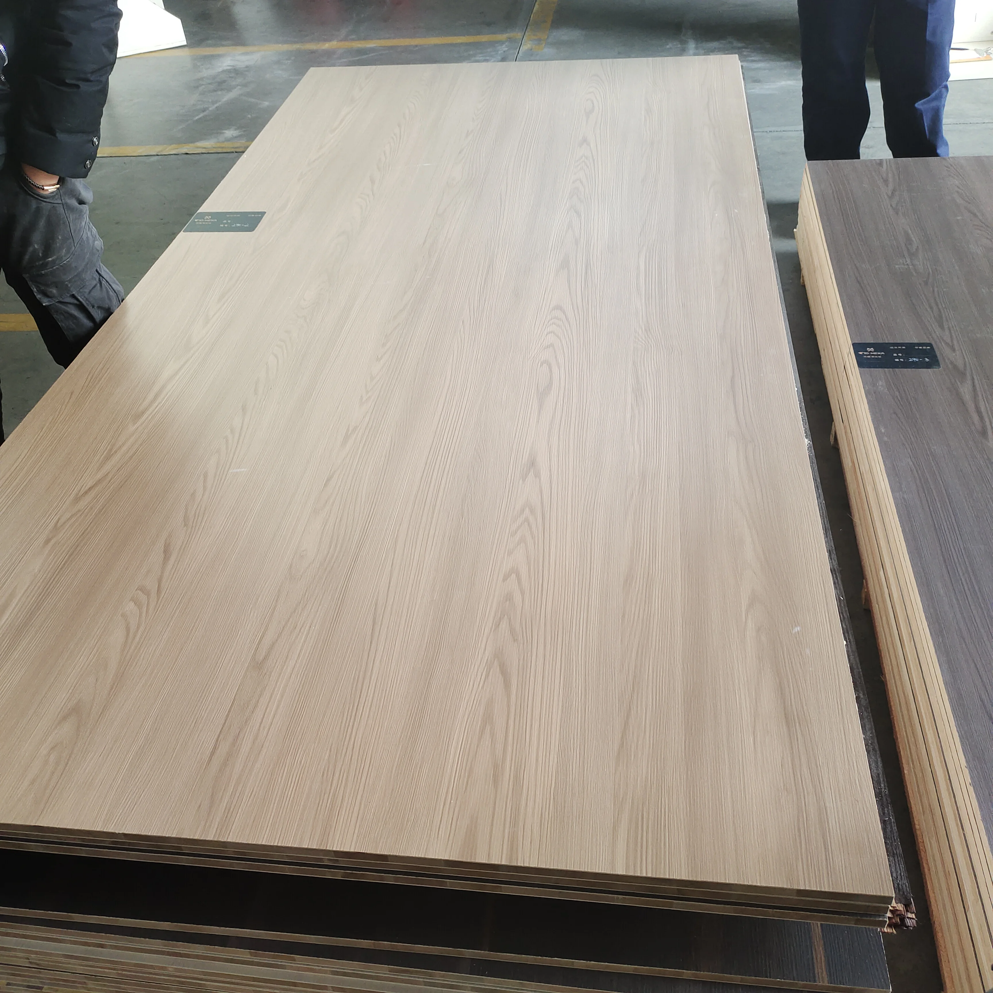 Melamine faced MDF panel timber board for furniture MFB