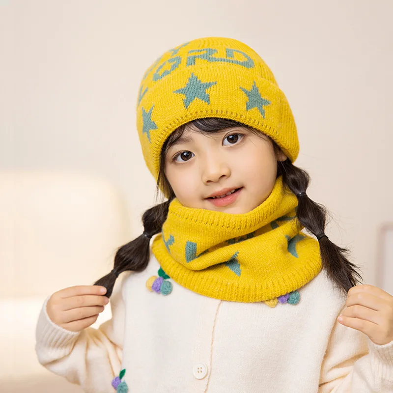 Boys Girls Jacquard Neck Scarves Warm Neckerchief Kids 2pcs Knitting Hat Scarf Adults Kids Star Cap Scarf Set
