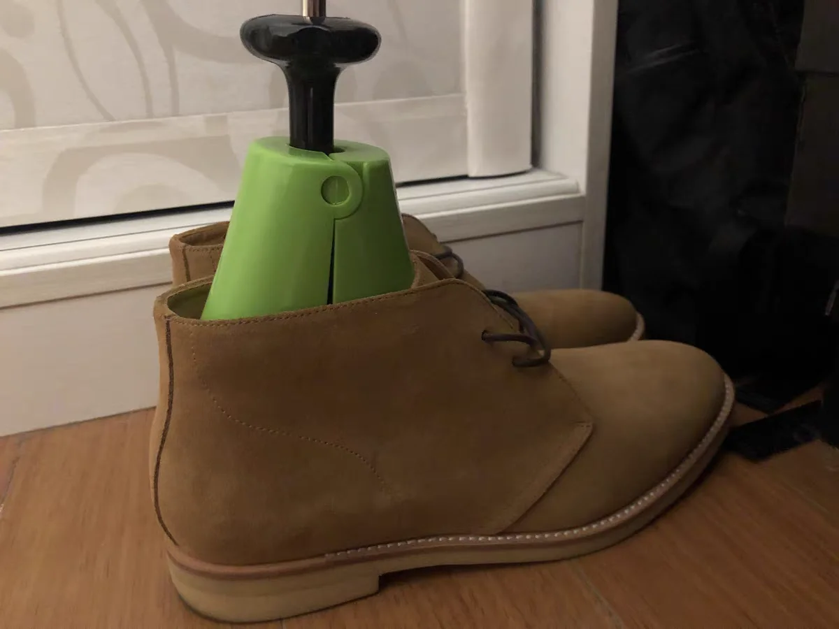 Adjustable Shoe Widener Women Men Shoe Stretcher plastic Shoe Tree For Boots