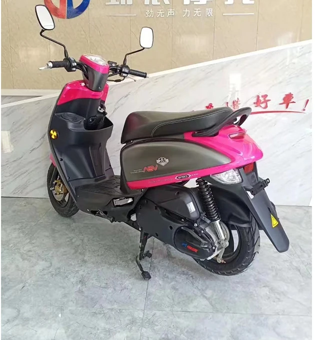 2023 дешевый 50cc 110cc газовый скутер с педалью для взрослых гоночный мотоцикл