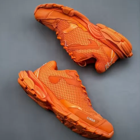 Fashion Casual Luxury Designer Brand Sneakers For Men High Quality Original Various Sizes Nylon Material