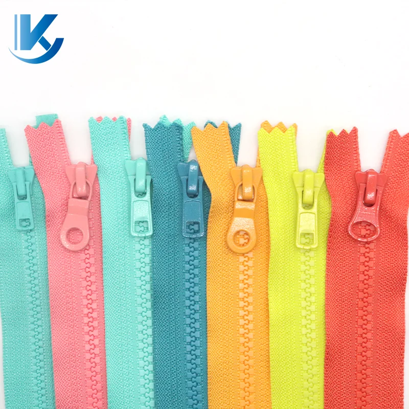 Factory Wholesale teeth resin plastic vislon zipper custom plastic zipper open-end close end resin zipper for jacket hoodie