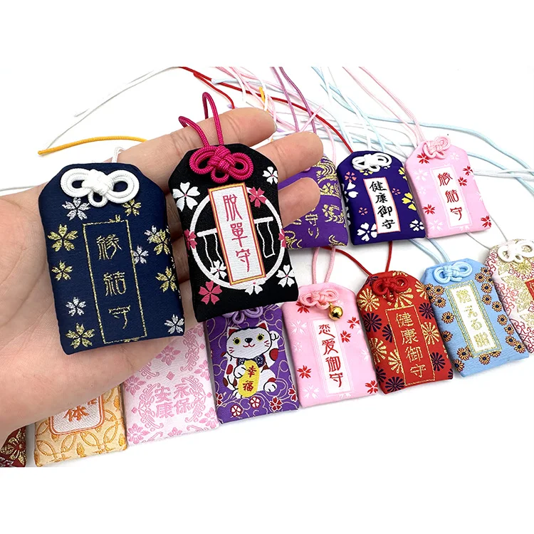 YYX Cartoon Omamori Custom Lucky Charm Cute Creative Peace Charm With String Plastic Bag Packaging Healthy Beautiful Amulet