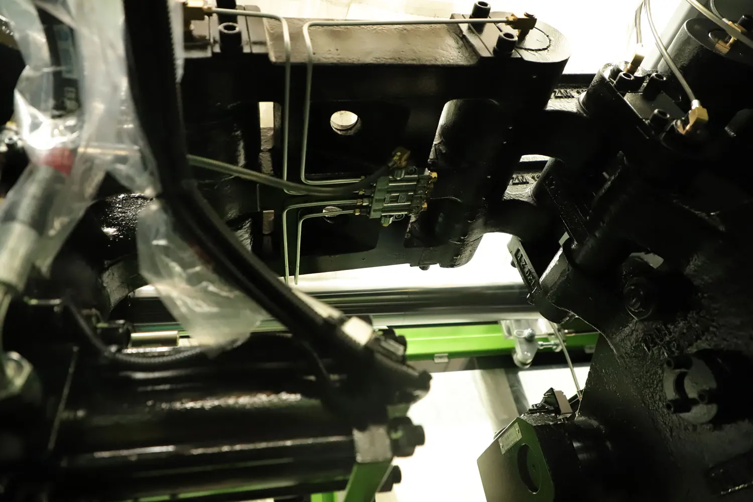 YIZUMI Injection Molding Machine  UN200A5-PET PET Preform Line Injection Molding Machine for Oil Bottle