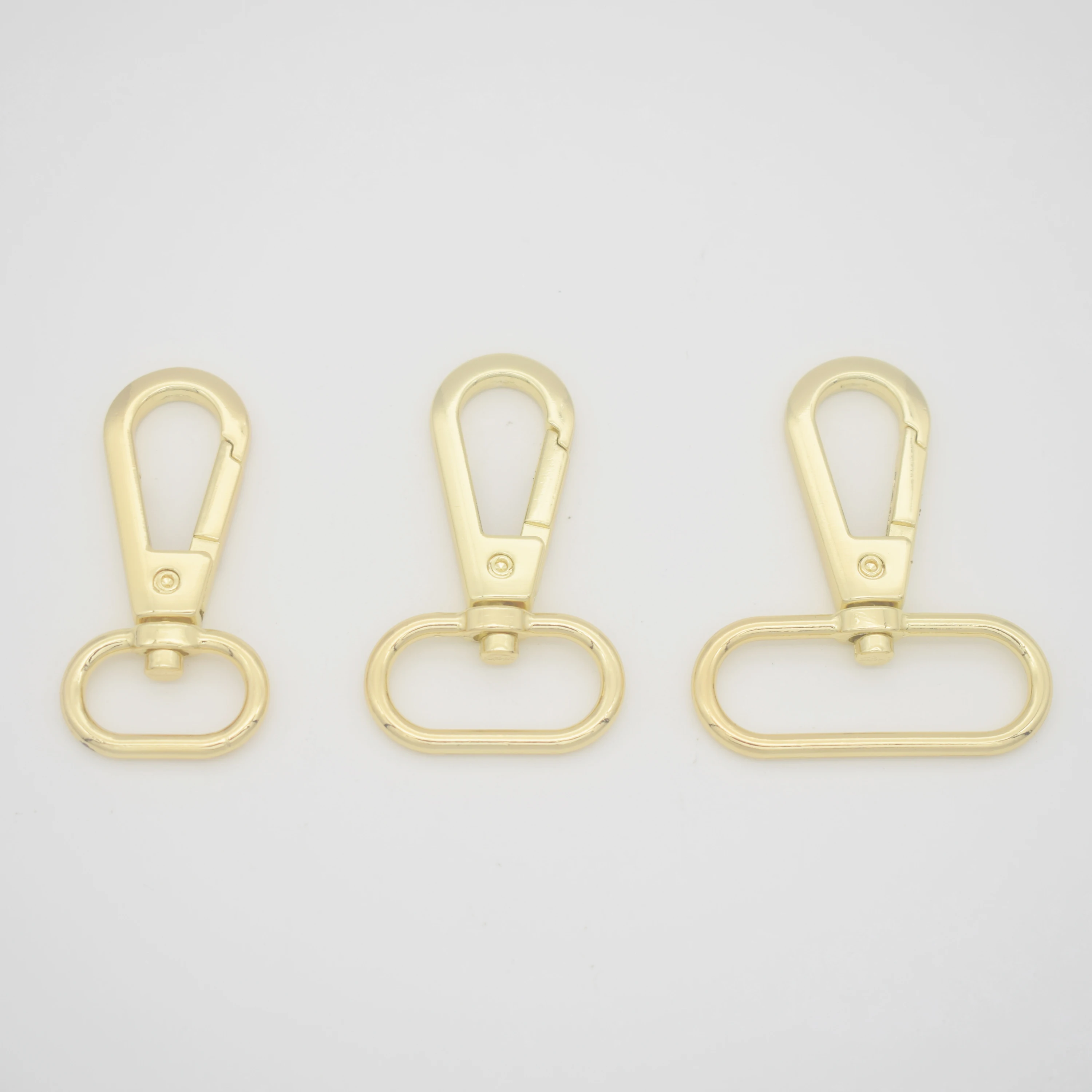 Yellow Light Gold 19Mm 25Mm 38Mm Customized Bag Hardware Dog Hook Durable Metal Swivel Snap Hook