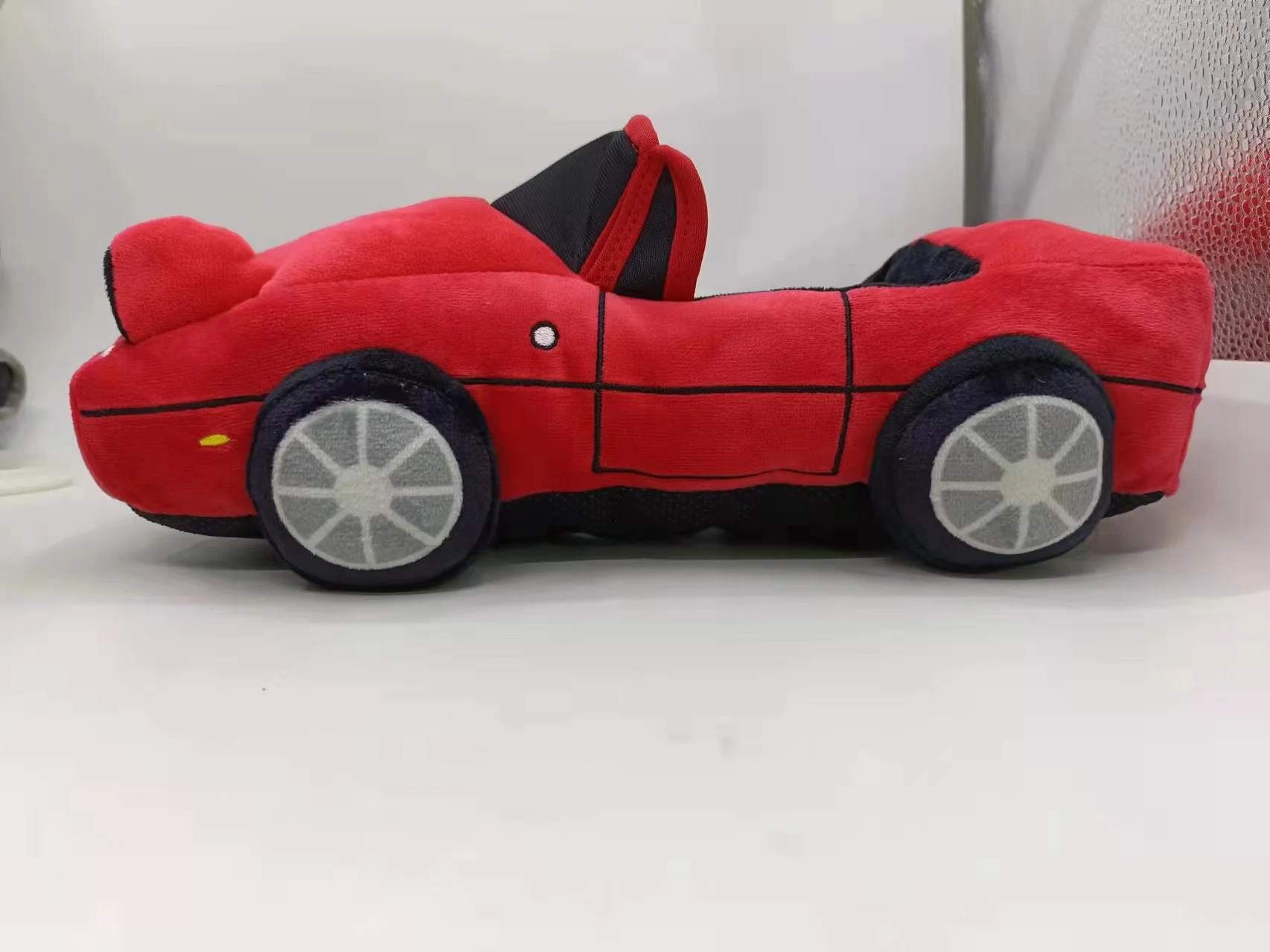 Лидер продаж новый дизайн плюшевые скоростные гоночные автомобильные тапочки плюшевая Автомобильная обувь на заказ