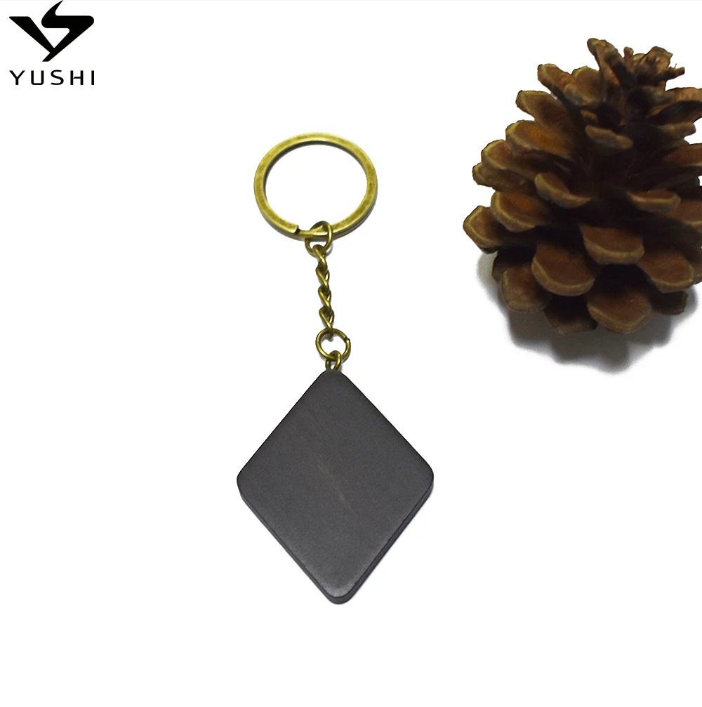 2025 High Quality Walnut Blank Key Ring Keychain Wood Customized Laser Engrave Logo Wood Keyholder