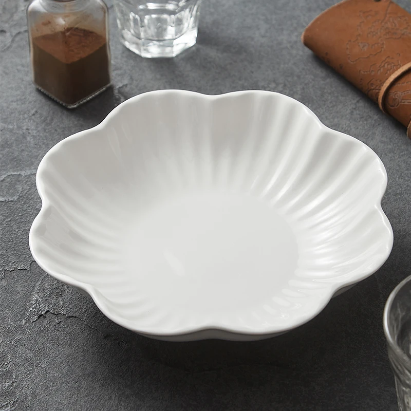 Flower shaped dish home advanced sense of fruit and vegetable salad high appearance level plate hot pot placing dish