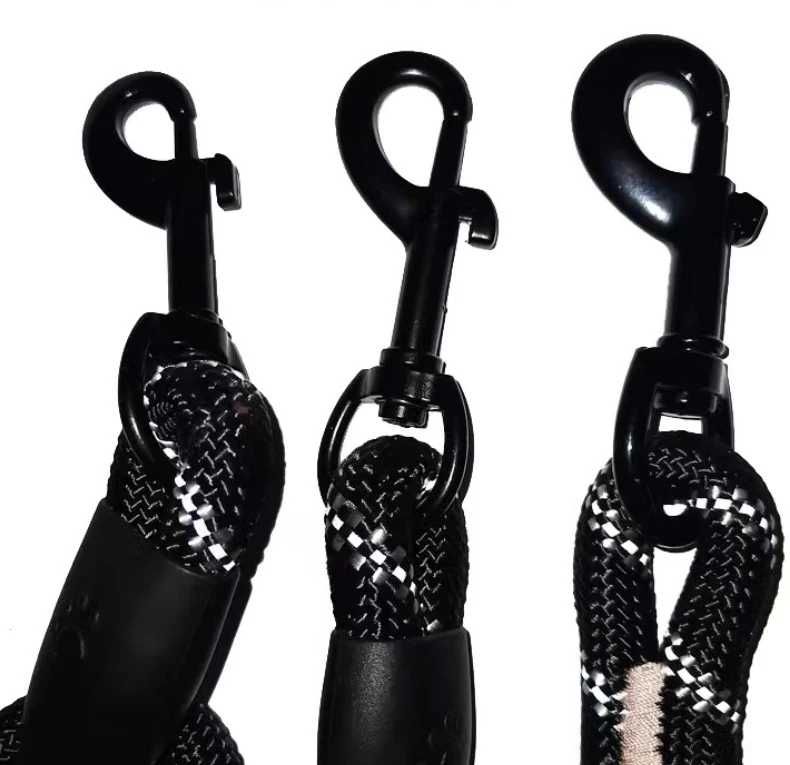 Wholesale Pet Dog Leash Comfortable EVA Handle Strong Small Medium Large Reflective Nylon Pet Dog Rope Leash for Dogs