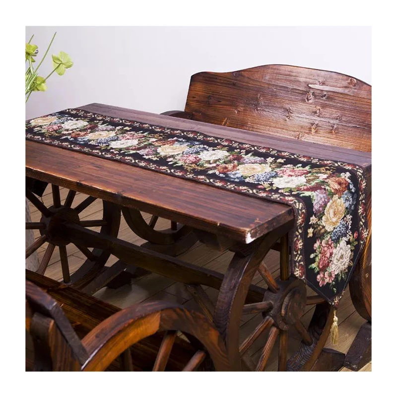 PLUS Jacquard Black Flower Table Runner Polyester Table Runner With Tassels