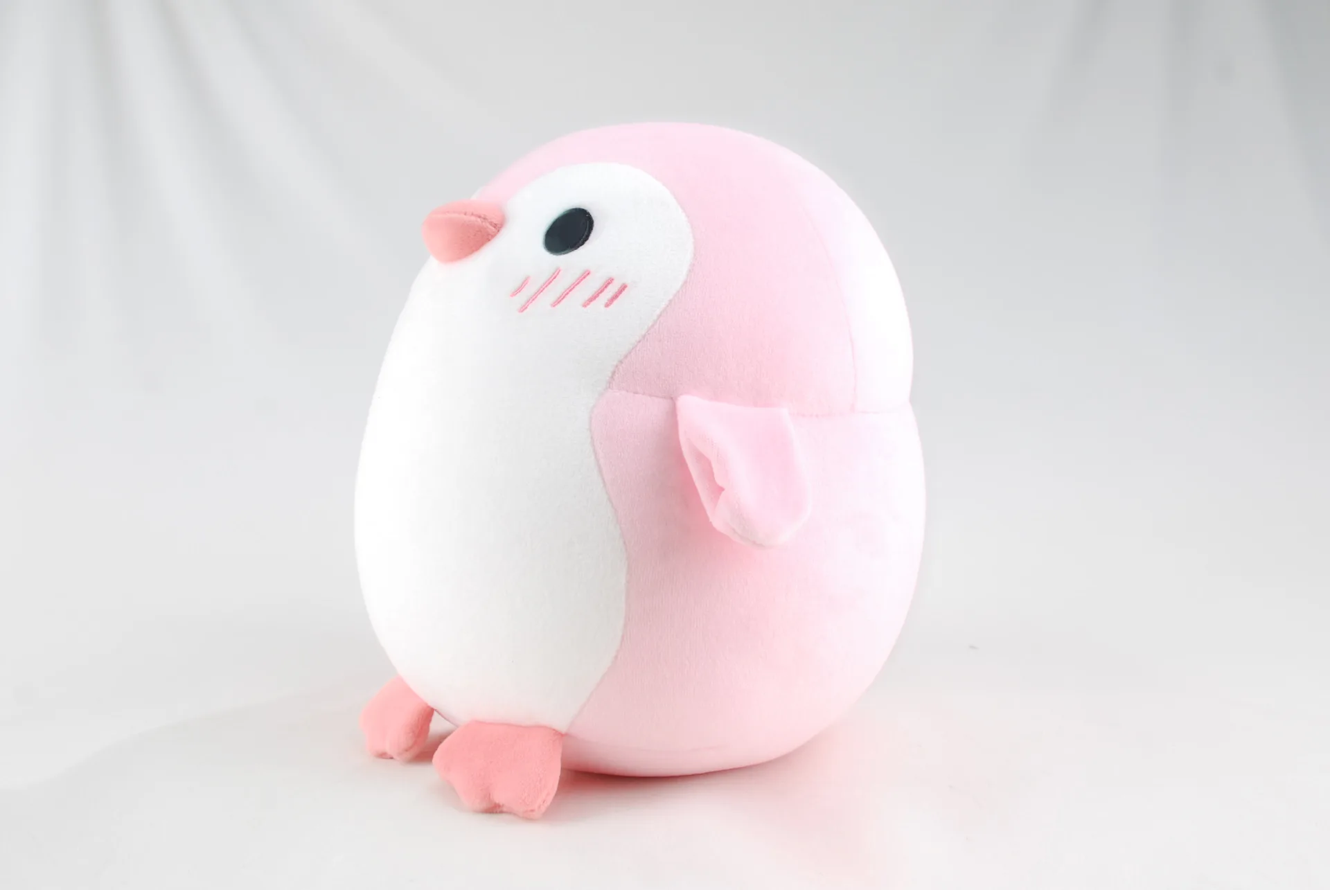 Wholesale Cartoon Pink Penguin Plush Soft Toy Sleep with Appease Rag Dolls Gift for Kid Home Decoration Stuffed Animal Plush Toy