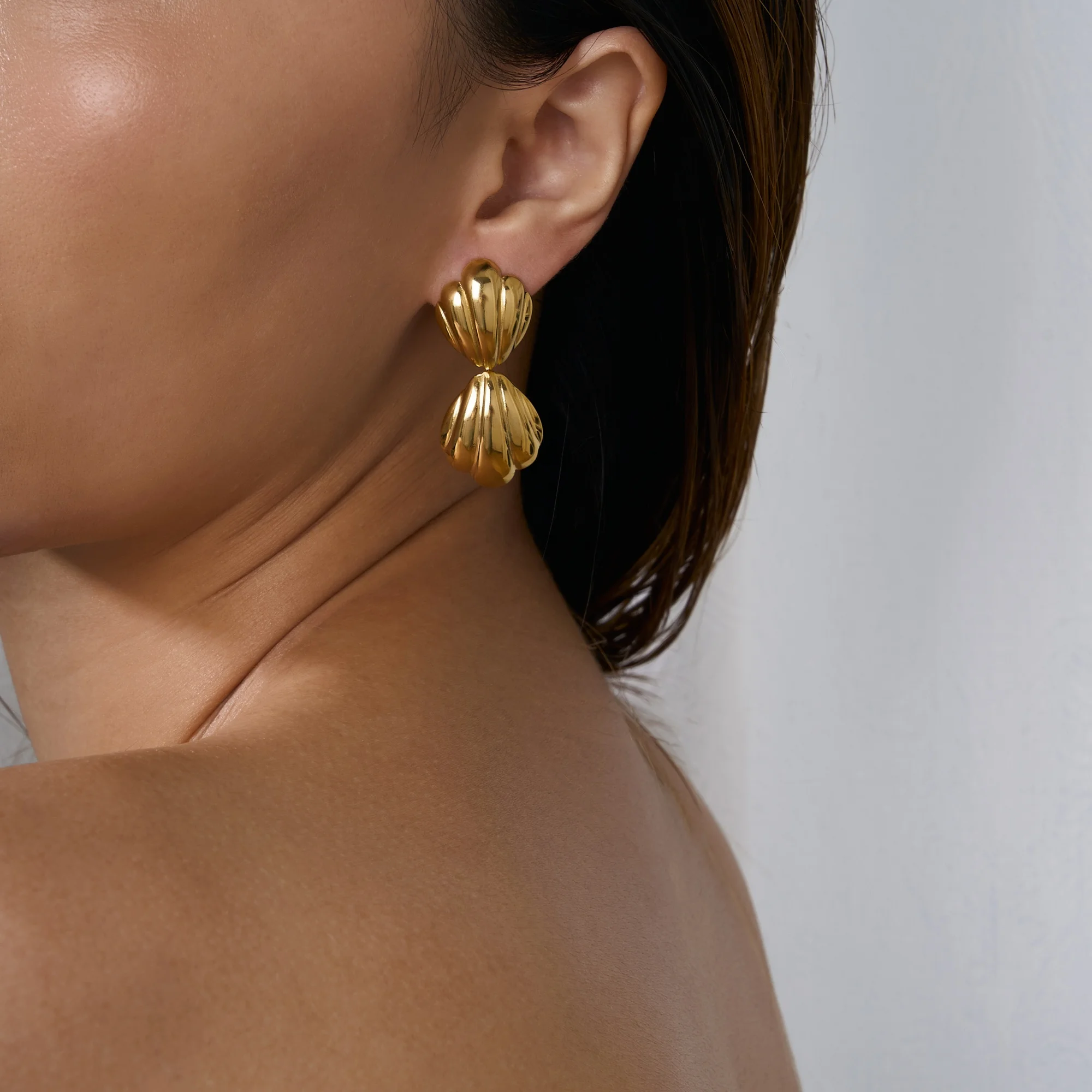 2024 Dazan New 18k Gold Plated Hypoallergenic Stainless Steel Vintage Shell Fashionable Dress Show Stud Earrings Fancy Jewelry