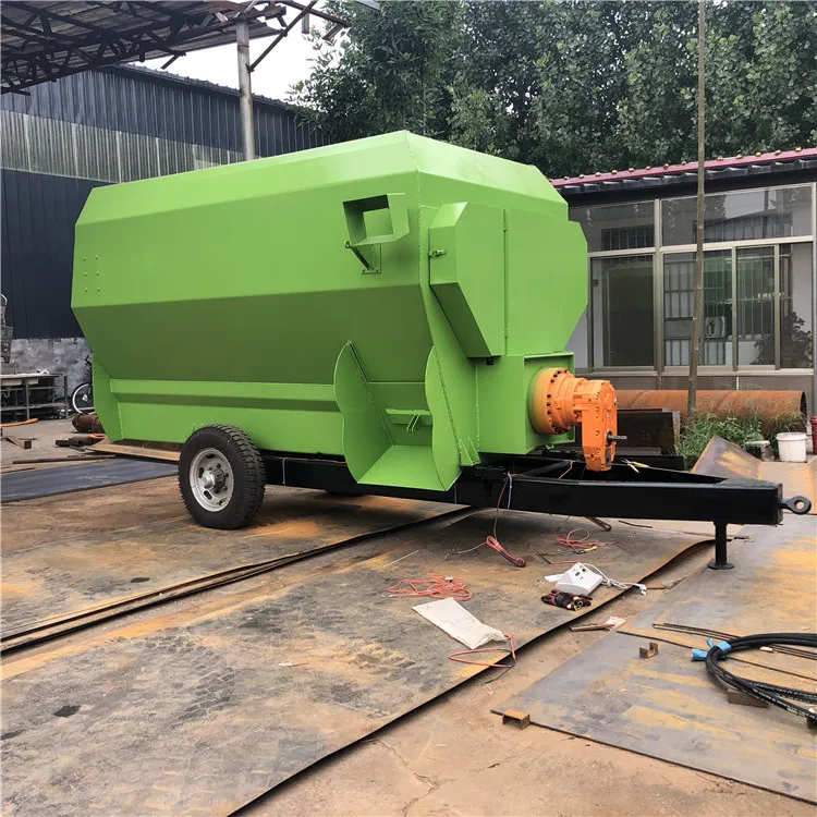 Самозагружаемый самоходный легкоруль Tmr Wagon молочные рационы рациона разных размеров смеситель для крупного рогатого скота 22p