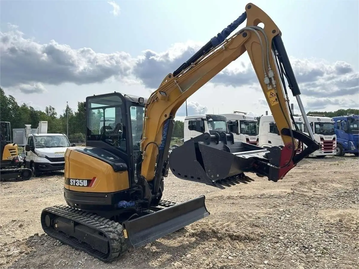 3.5 ton SY35U Mini Cralwer Excavator With Yanmar Engine Small Hydraulic Digger