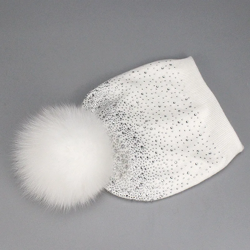 Оптовая продажа с фабрики женские вязаные Мягкие Шапки шапки из лисьего меха зимние помпонами