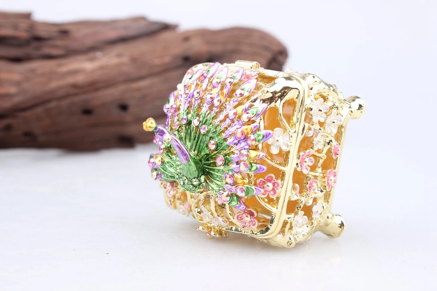 Southeast Asian style trinkets Exquisite jewelry box ornaments Gold Silver Jewelry Box