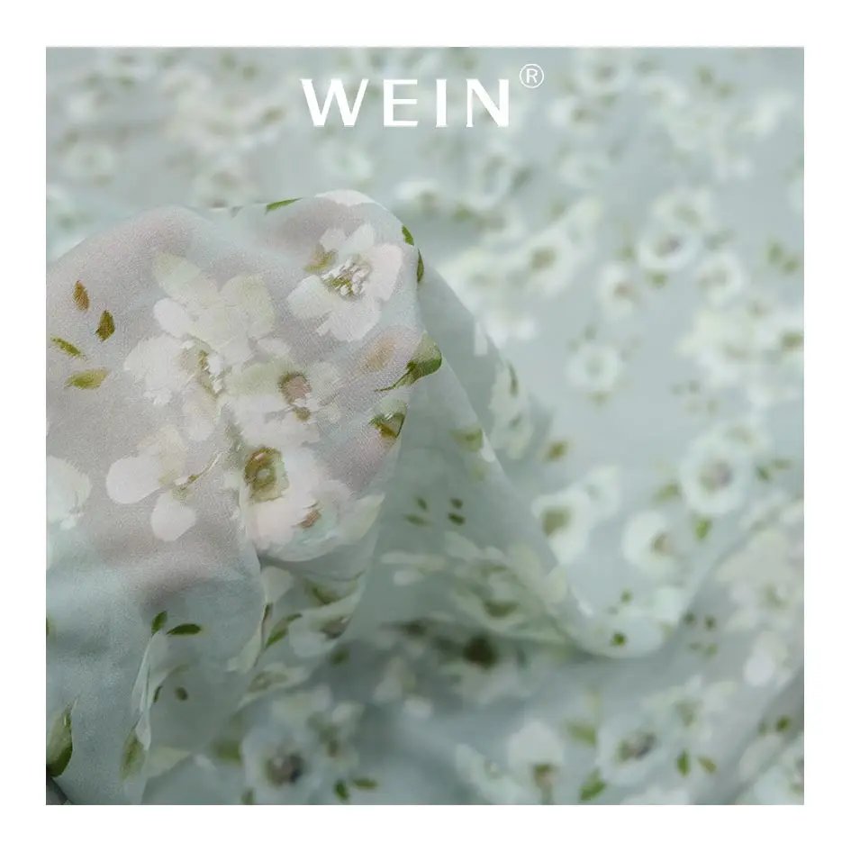 VCS02-SM373 White Petals Chiffon Reactive Printing Fabric 70% Viscose 30% Silk Chiffon Material Fabric for Dress Clothing