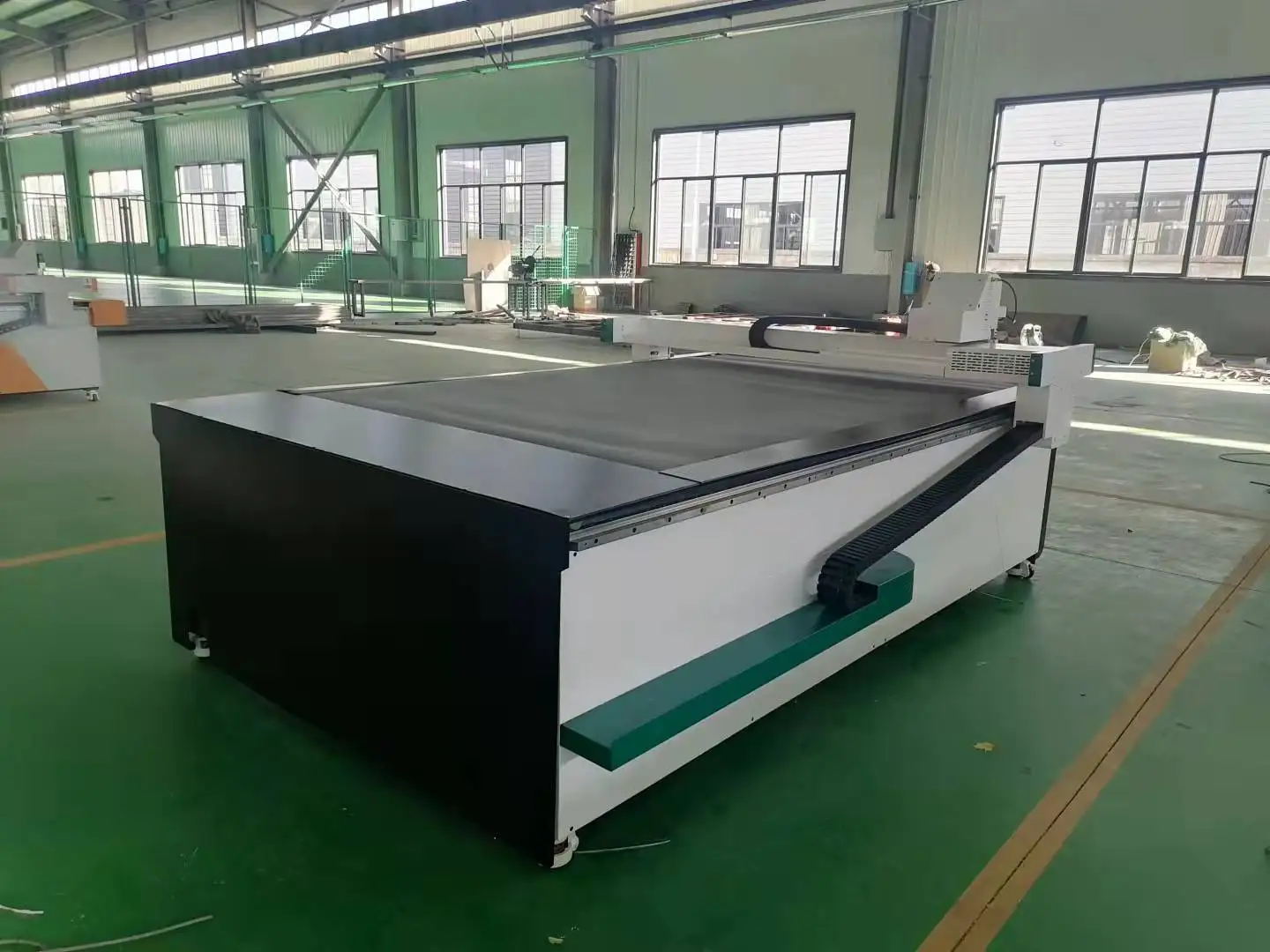 TC Vibration Knife cardboard glasses cutting machine cardboard blank  making machine cardboard label cutting machine with CE