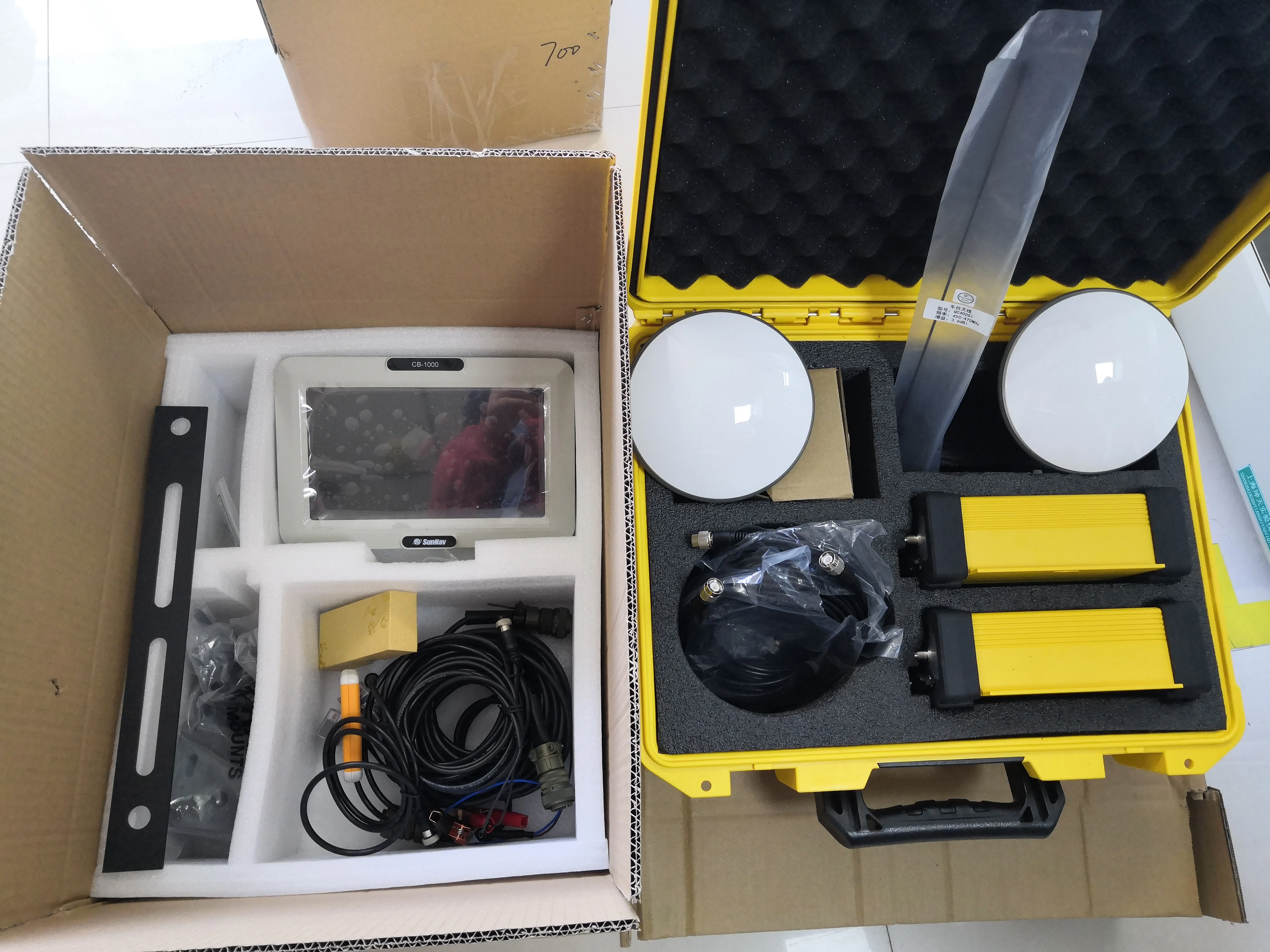 SunNav GPS land leveling system AG1000 Trimble Vertical Point RTK Grade Control Trimble Field Level II system