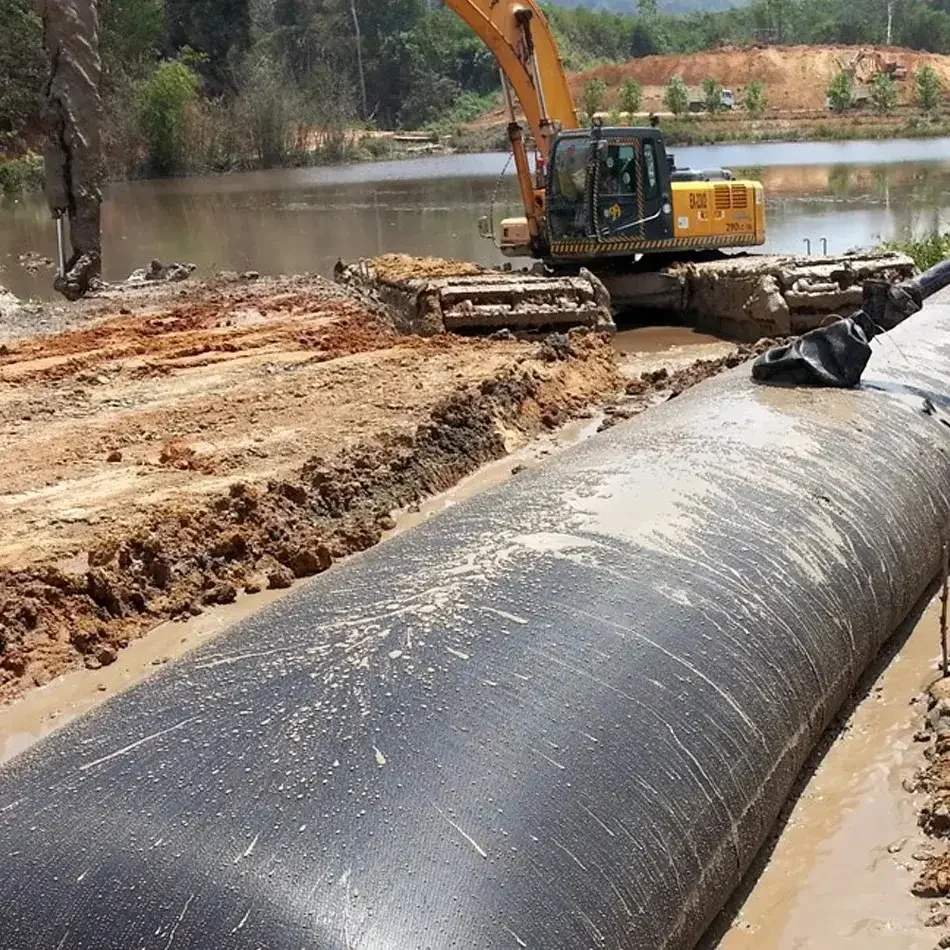 Geosynthetics PP woven geotextile tubes for flood control/ mud slides control by water geotube dam beach erosion geotubes