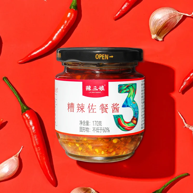 Fresh fermented chili sauce Seasoning Hot Pepper Sauce Condiments Canned