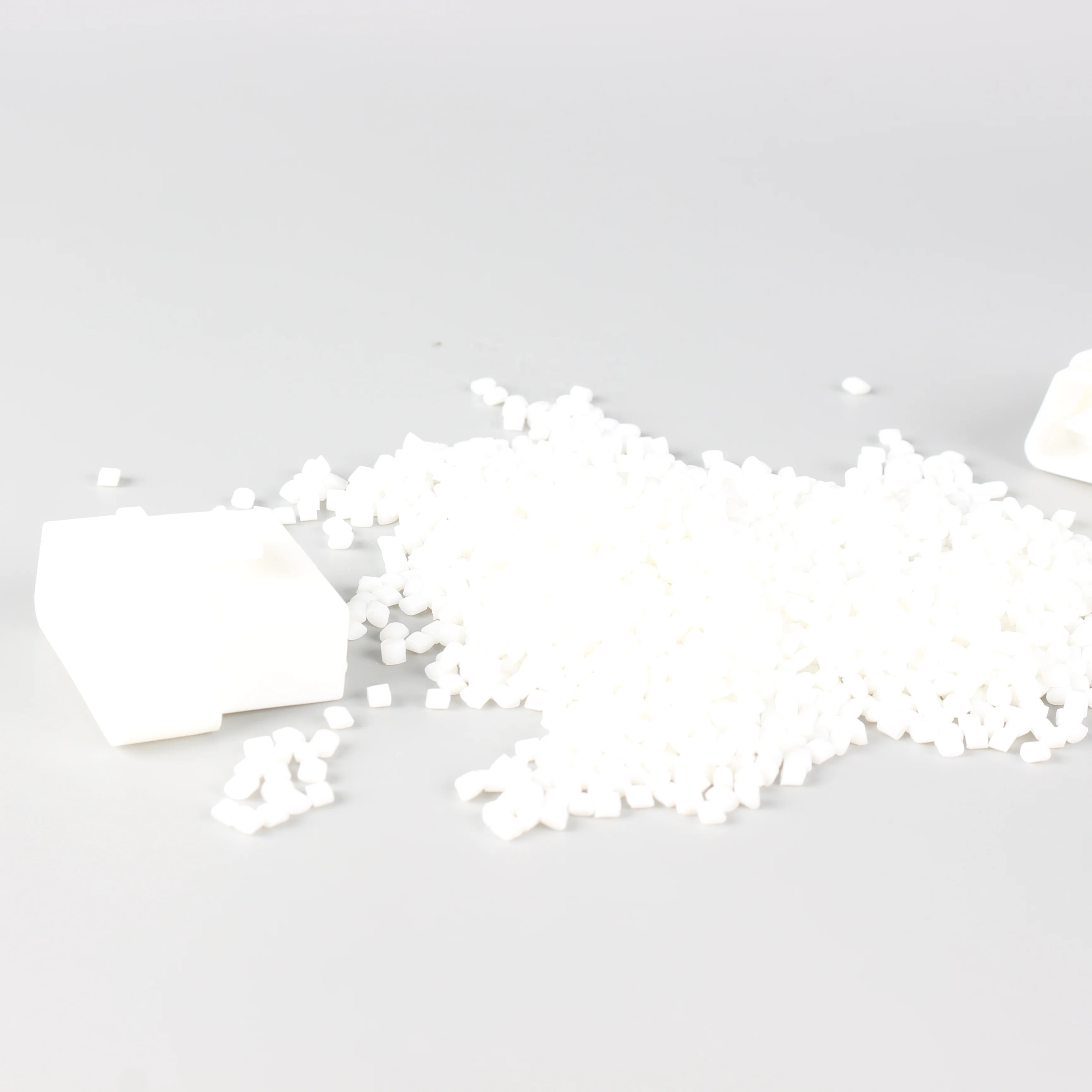 
PBT modified engineering plastics 