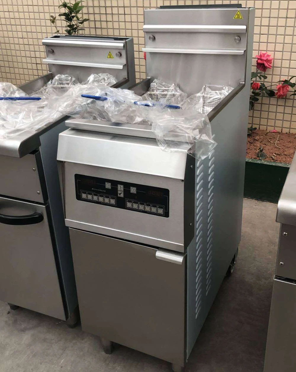 Fast food restaurant kitchen equipment fryer gas