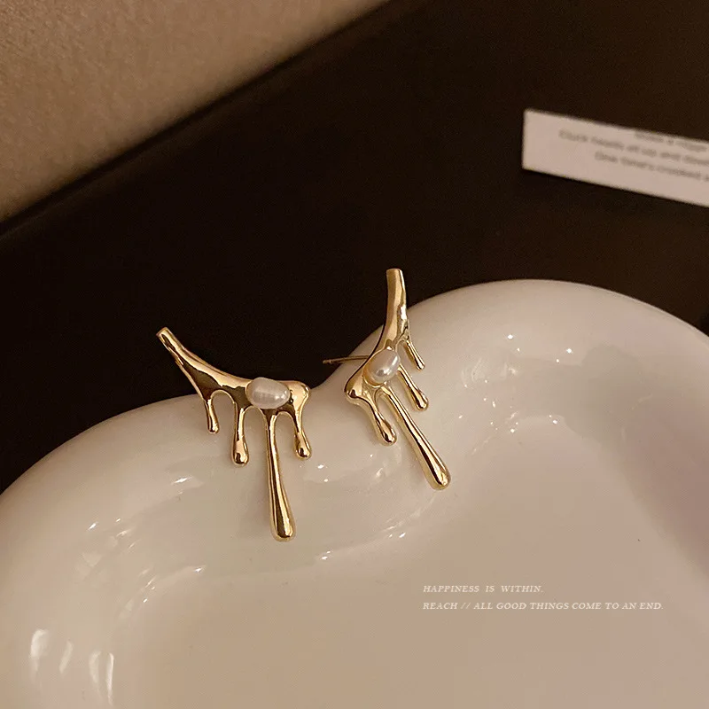 2022 New So Cool Liquid Metal Geometric Irregular Zircon Earrings for Woman Man Asymmetrical Earrings Jewelry Wholesale