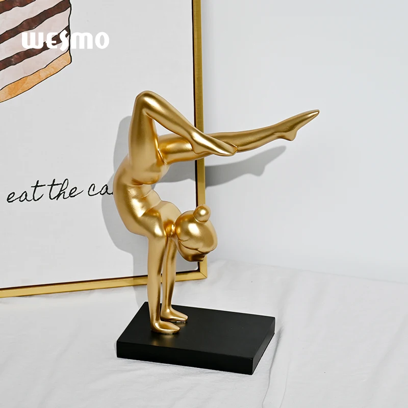 Nordic Home Decor Female Body Curvy Full-body Matte Gold Mannequin Yoga Girl Model Dummy Display Decorative Objects