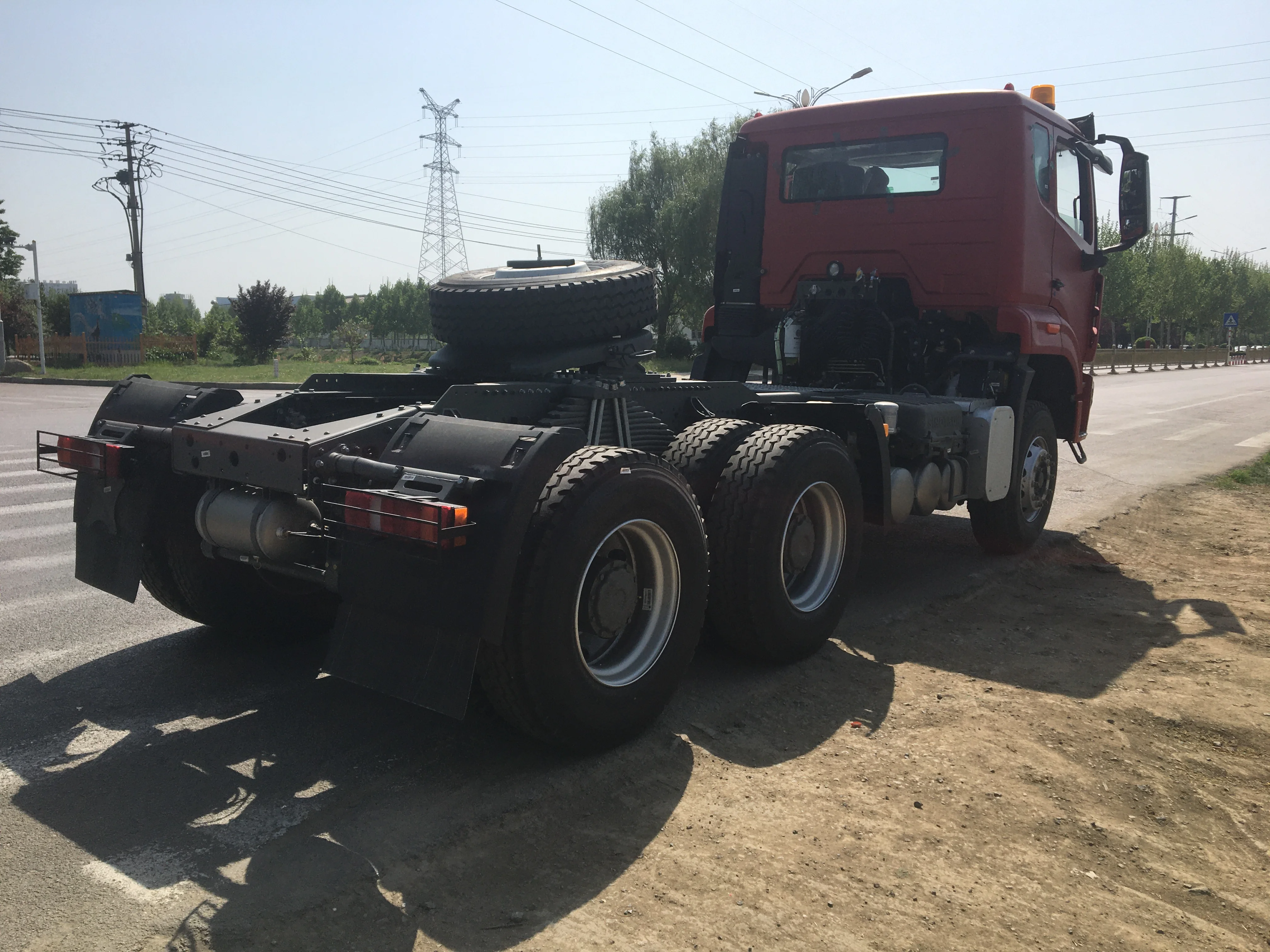 Sinotruck sinotruk 420 howo 371 тягач цена