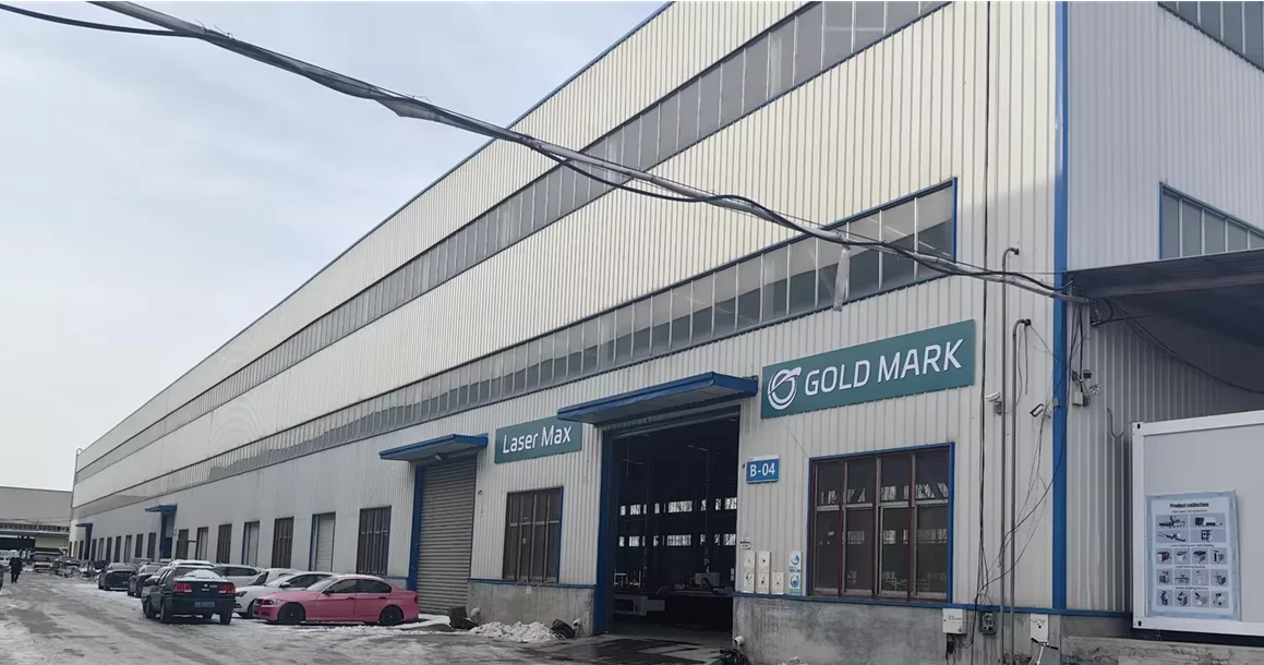 2024 Hot Sales wall paint removal machine laser / laser cleaning of chrome / remove paint with a laser cleaning machine