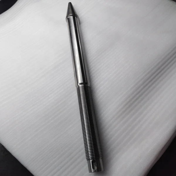 
Assembled 1502 adjustable choke valve stem and choke seats with tungsten carbide tip and 316 S.S 