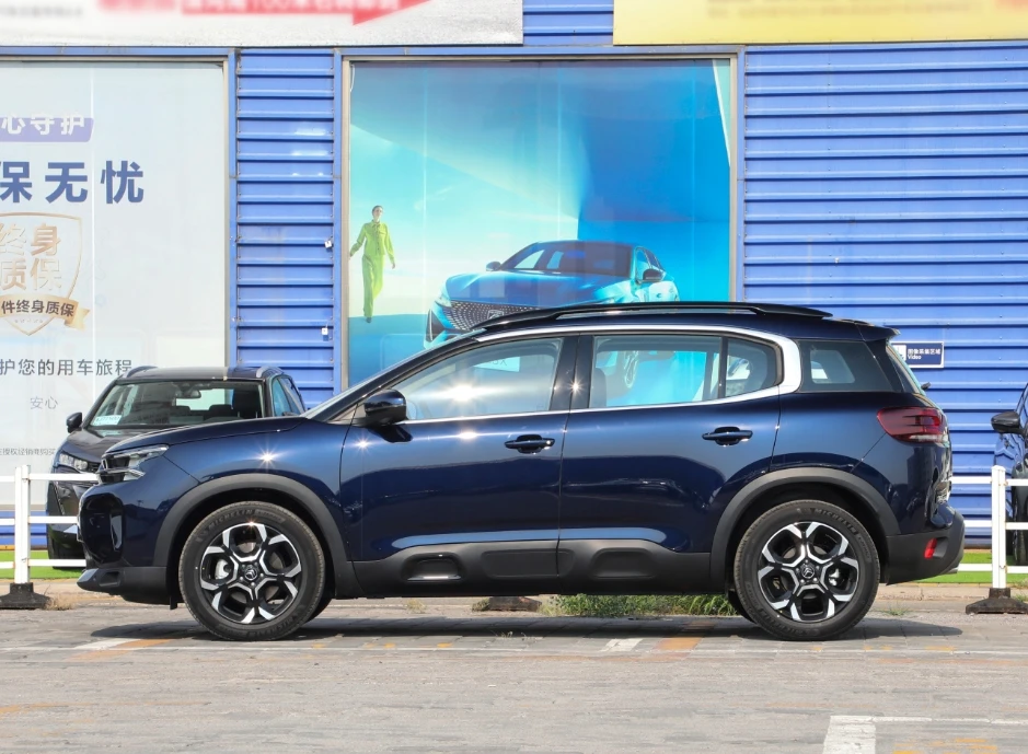 2023 новый список CITROEN C5 AIRCROSS 5 мест высокая скорость 220 км/ч комфортный бензиновый внедорожник автомобиль сделано в Китае наличии