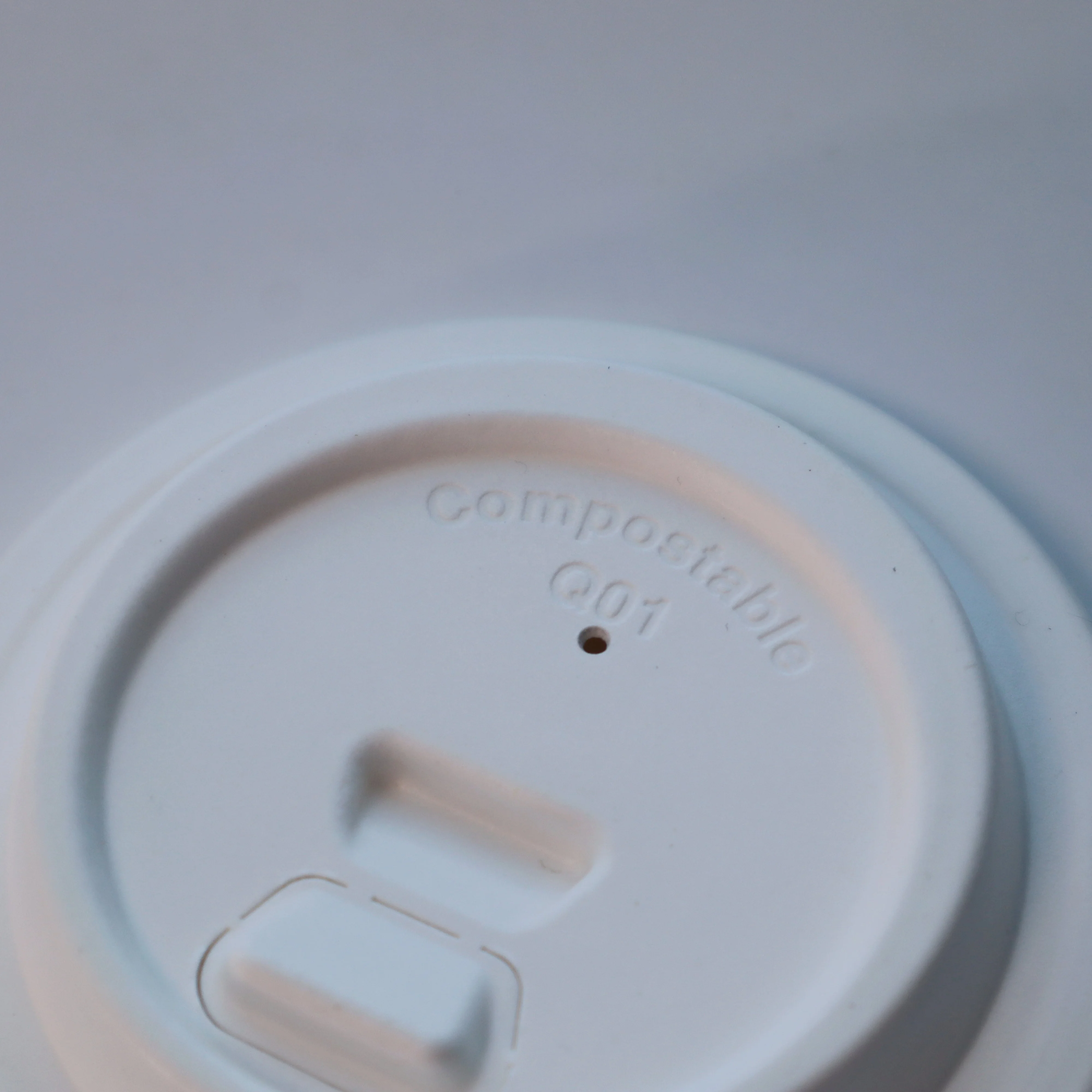 Green Olive in stock sale 100% Biodegradable Bagasse Pulp Paper Lids White 90mm for 12oz 16OZ 20OZ Cups for Coffee and Beverage