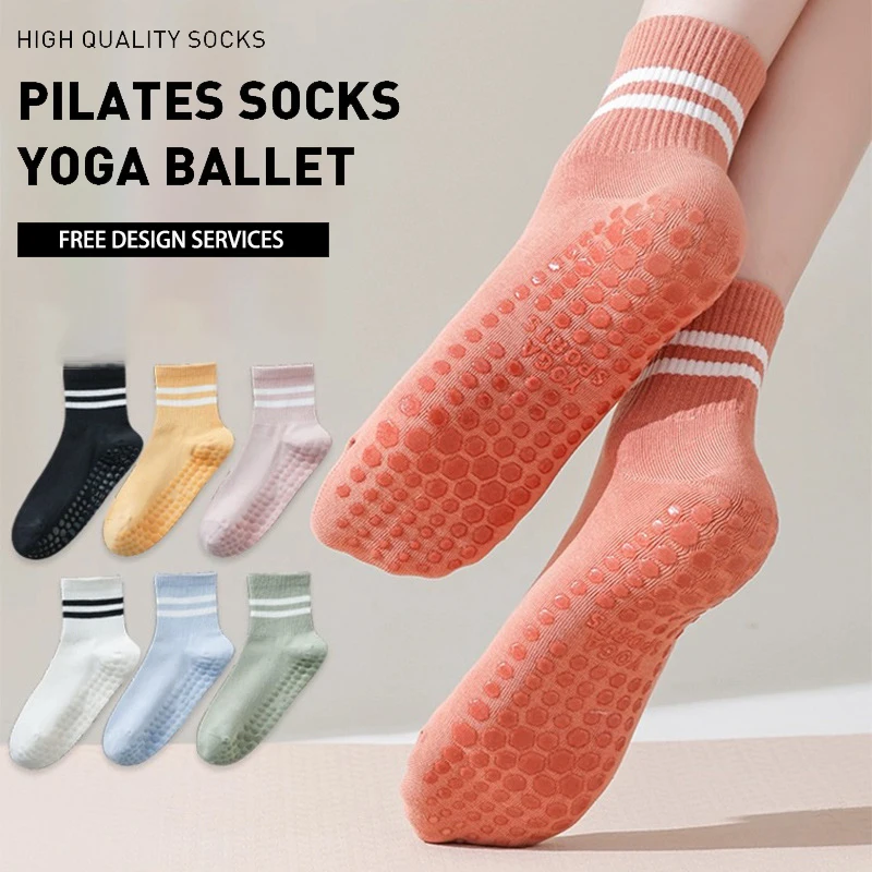 Wholesale Non Slip Pilates Socks with Grips Women Cotton Quarter Sports Socks for Yoga Ballet Barefoot Workout