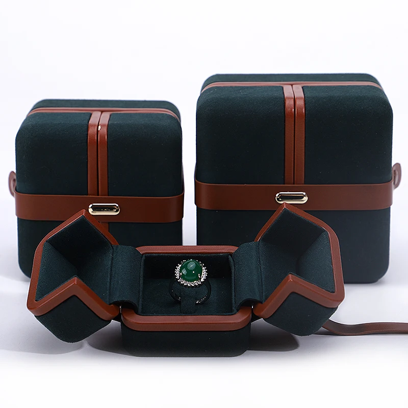 Hanhong wholesale jewelry custom logo green jewelry box luxury earrings bracelet necklace ring box jewelry packaging box