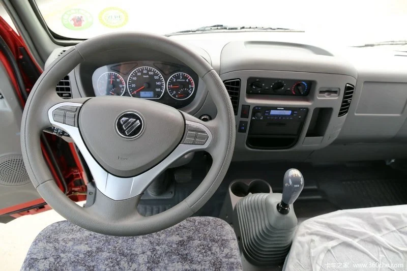 FOTON Aumark 5-6TONS  CUMMINS DIESEL LIGHT CARGO TRUCK WITH SINGLE CABIN AND 5.2M LONGER CARGO BODY