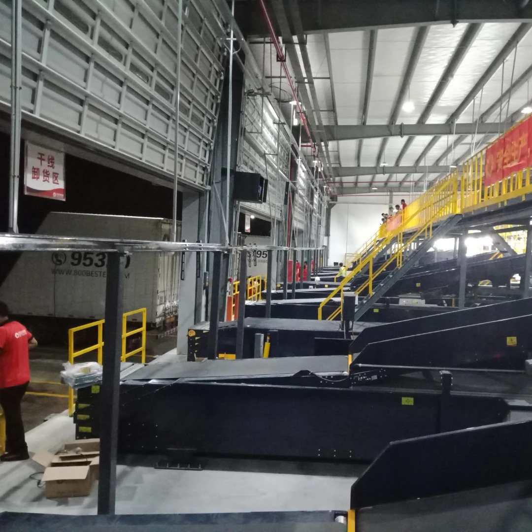 Good price container truck loading and unloading telescopic belt conveyor in USA