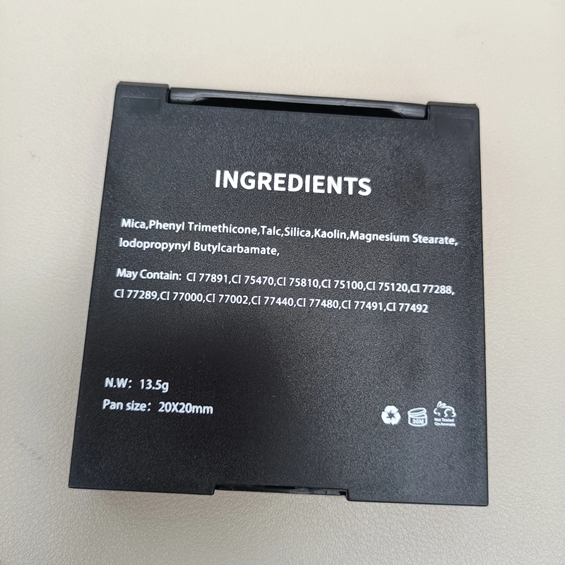 Custom Private Label Diy Professional Plastic Palette High Pigment Shimmer Eyeshadow Palette with Mirror