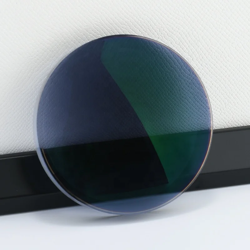 Optical Cylindrical Prism Photochromic Progressive Blue Cut HMC Eye Glasses Lens Made of Resin