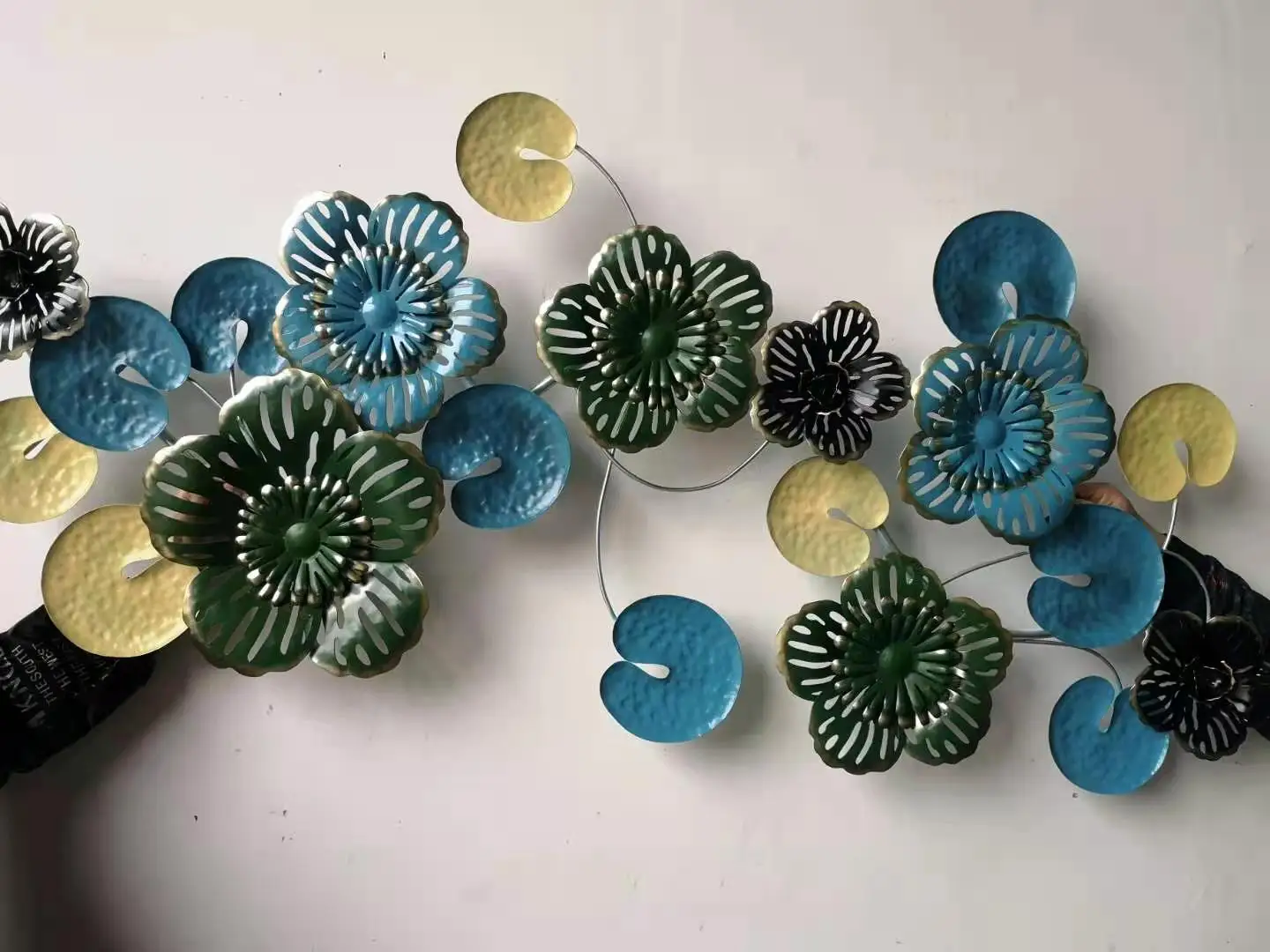 Modern custom artificial metal crafts stainless steel wall art for home decoration