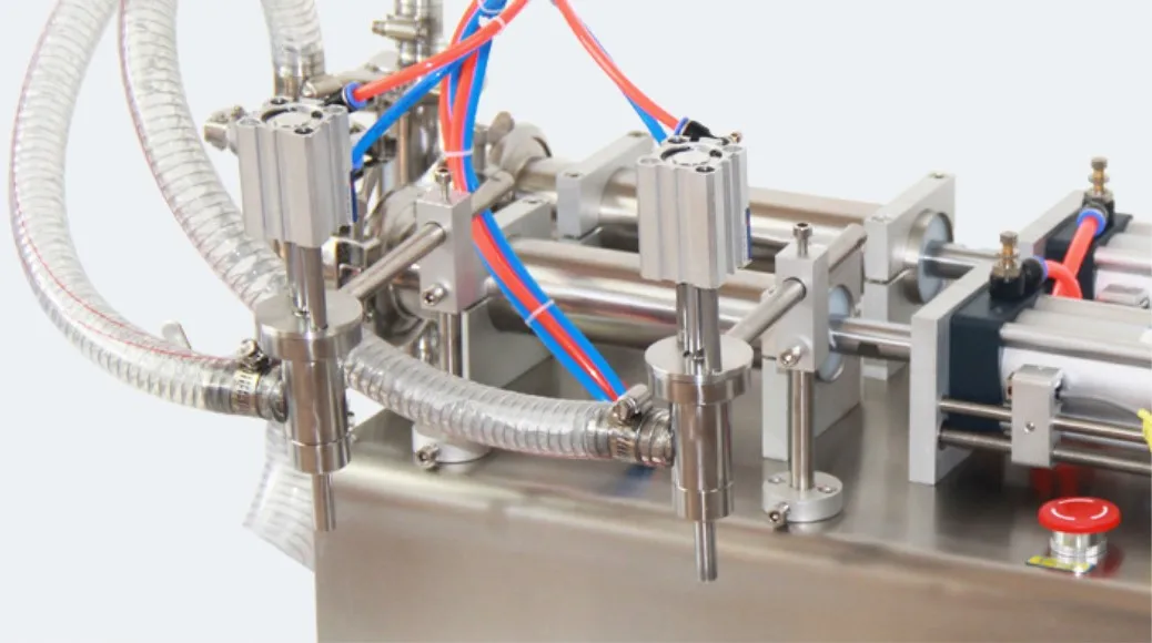 Self-Suction Daily Chemical Liquid Filling Machine/Filler/Piston Filling Equipment